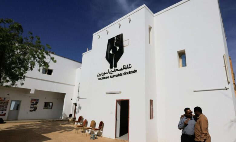 دورة تدريبية متخصصة في الصحافة البناءة وصحافة الموبايل